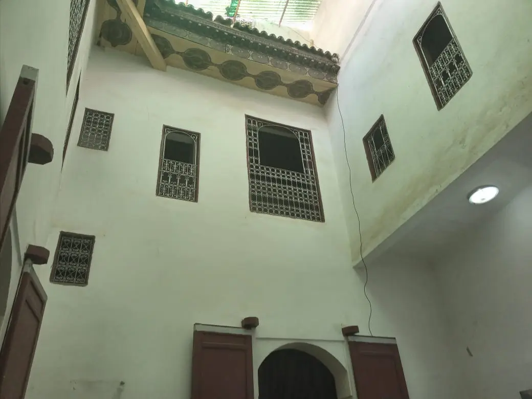 Maison 5 chambres à vendre à Rcif — 900 000 DH - Photo 1