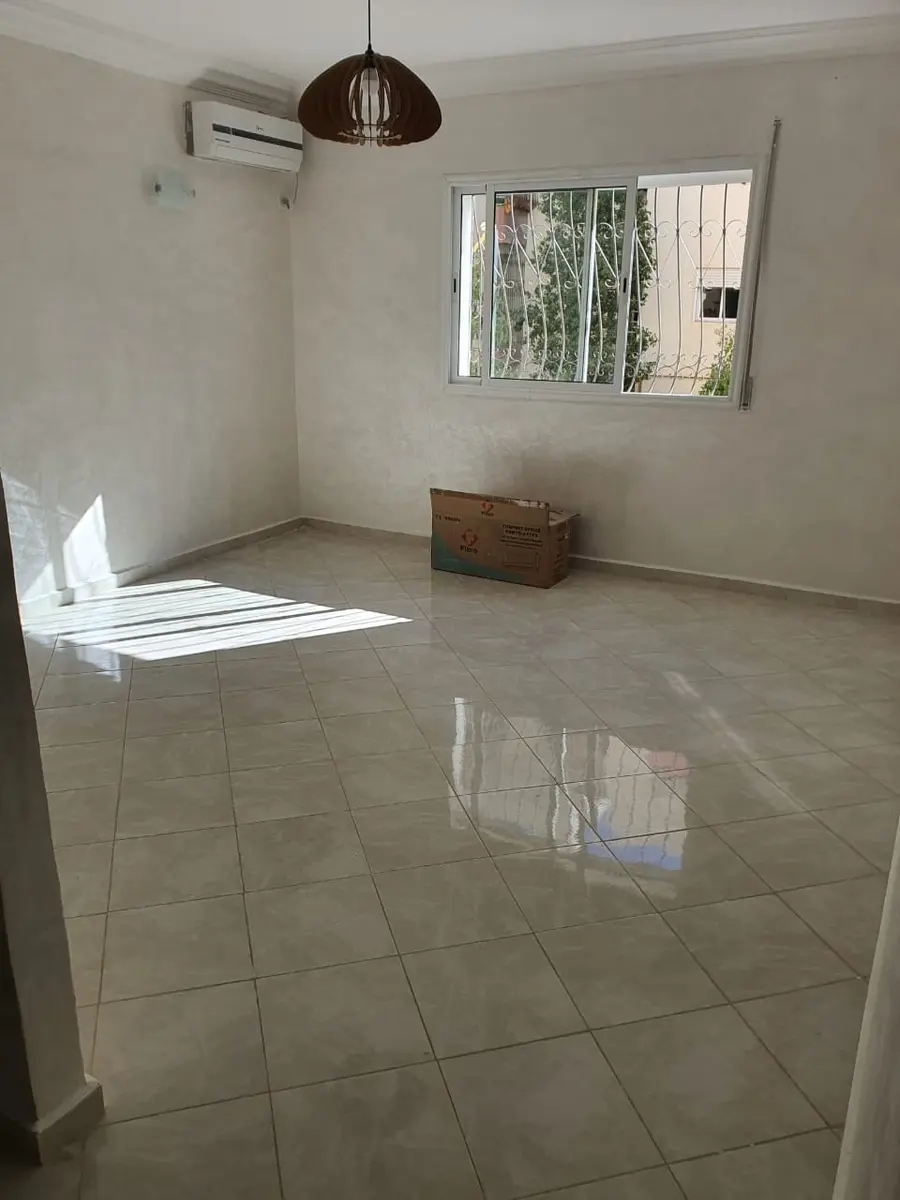 Appartement 3 chambres à vendre à Route de Meknès — 300 000 DH - Photo 5