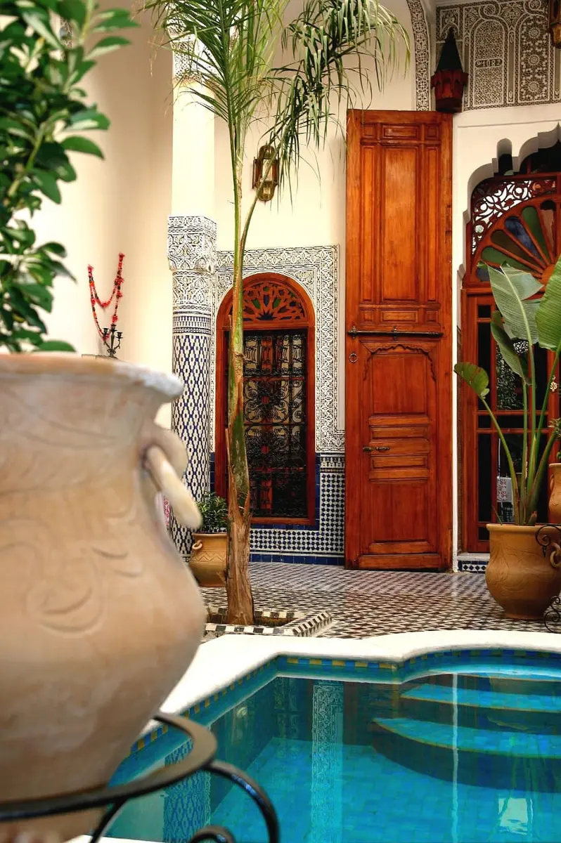 Riad 6 chambres à vendre à Batha — 5 500 000 DH - صورة 12