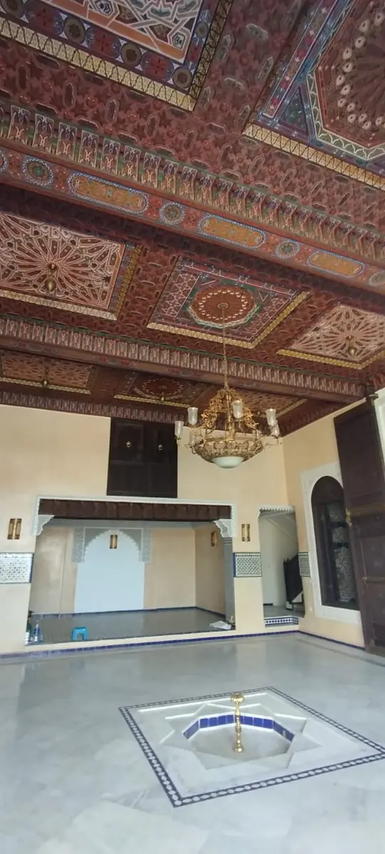 Riad 8 chambres à vendre à Fès — 11 000 000 DH - Photo 1