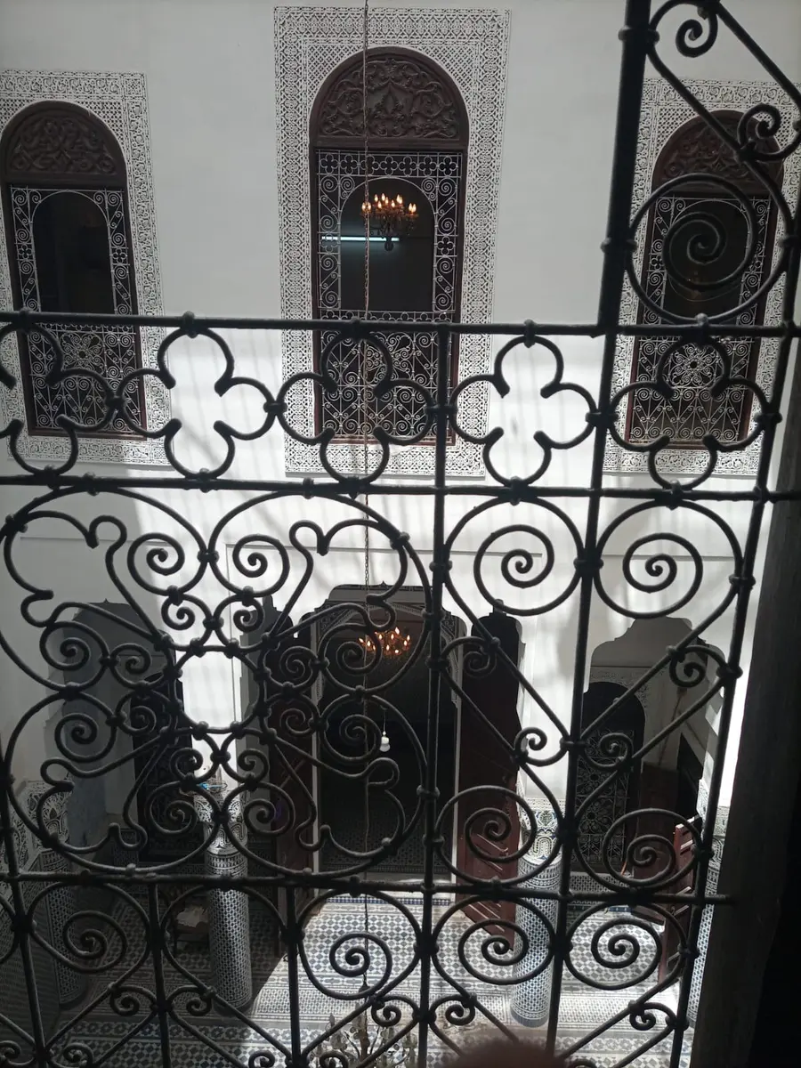 Maison 6 chambres à vendre à Bab Khoukha — 1 100 000 DH - Photo 3