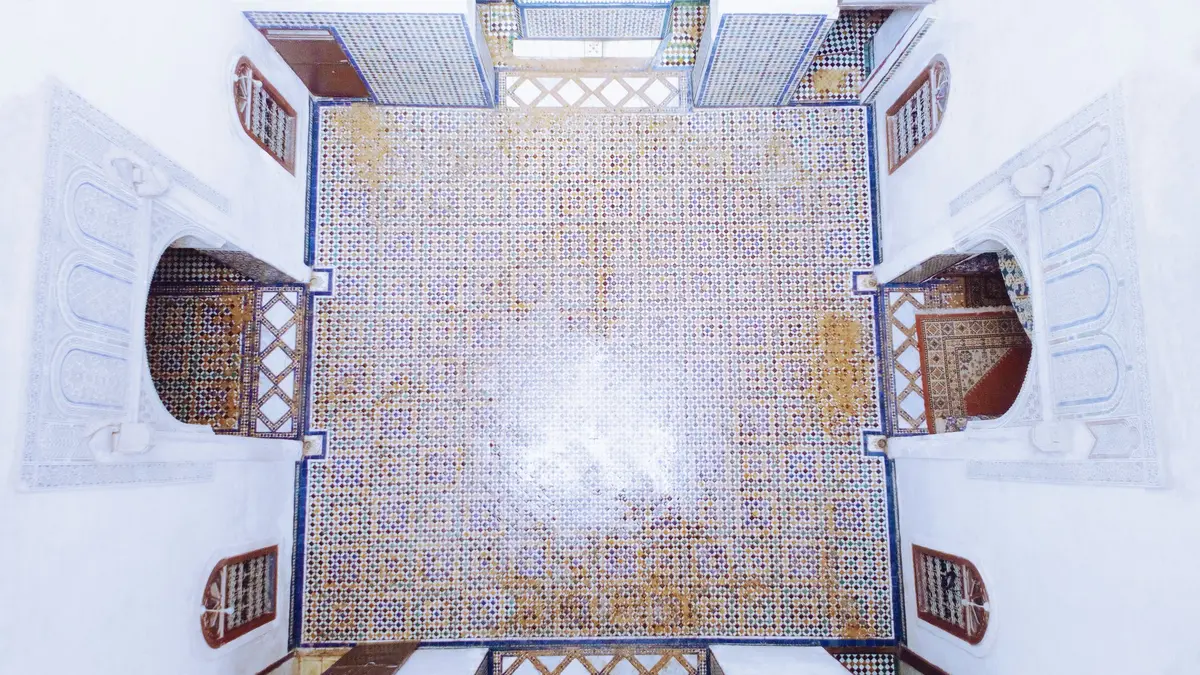 Maison 6 chambres à vendre à Fès — 1 300 000 DH - Photo 1