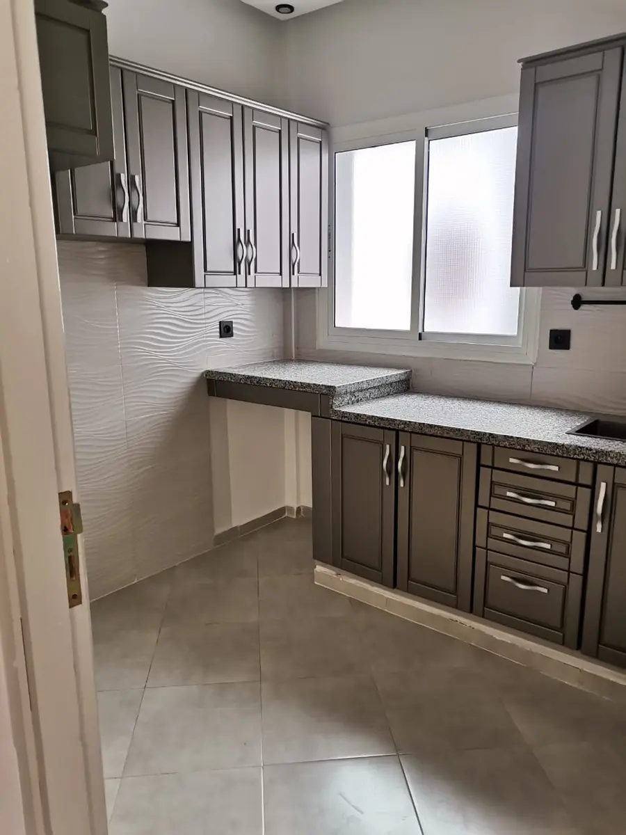 Appartement 3 chambres à louer à Route de Sefrou — 2 500 DH/mois - صورة 3