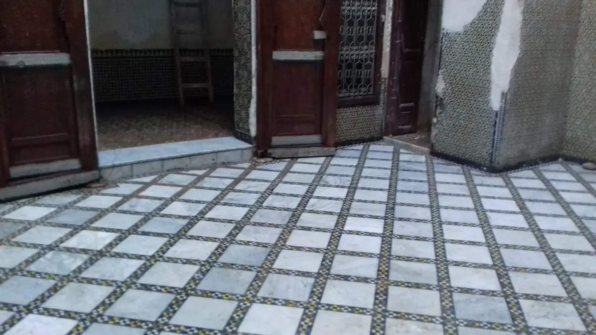 Rez-de-chaussée 3 chambres à vendre à Fès — 700 000 DH - صورة 2