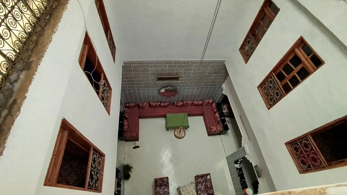 Maison 4 chambres à vendre à Ziat — 800 000 DH - صورة 1