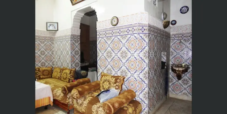 Maison 5 chambres à vendre à Fès — 380 000 DH - صورة 1