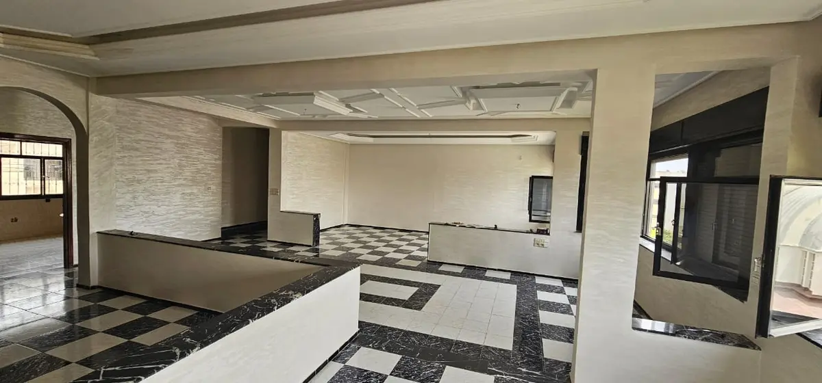 Appartement 3 chambres à vendre à Avenue Slaoui — 1 100 000 DH - Photo 2