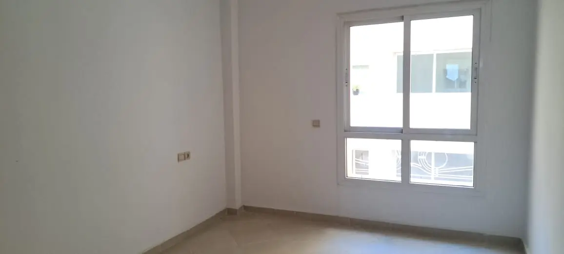 Appartement 3 chambres à vendre à Route de Sefrou — 990 000 DH - صورة 6