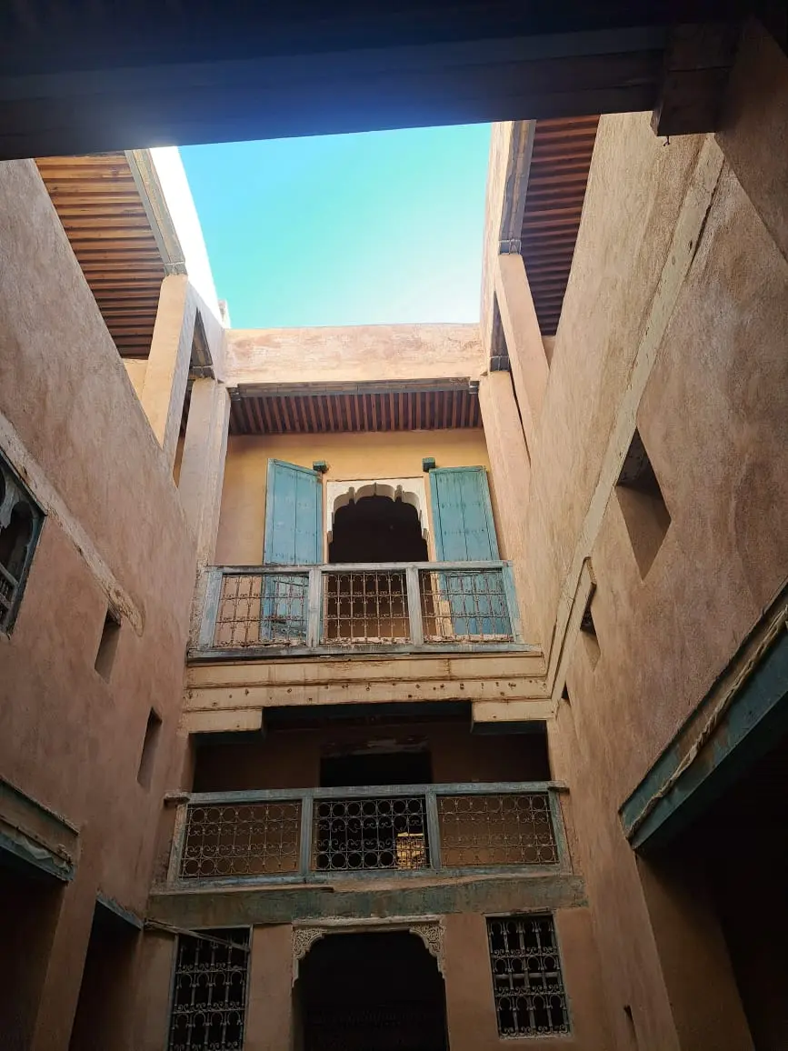 Maison 9 chambres à vendre à Rcif — 900 000 DH - Photo 1