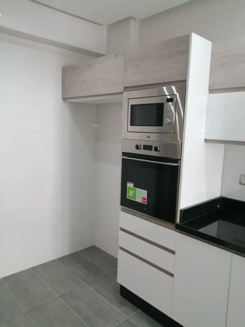 Appartement 4 chambres à vendre à Centre-Ville — 1 460 000 DH - Photo 4