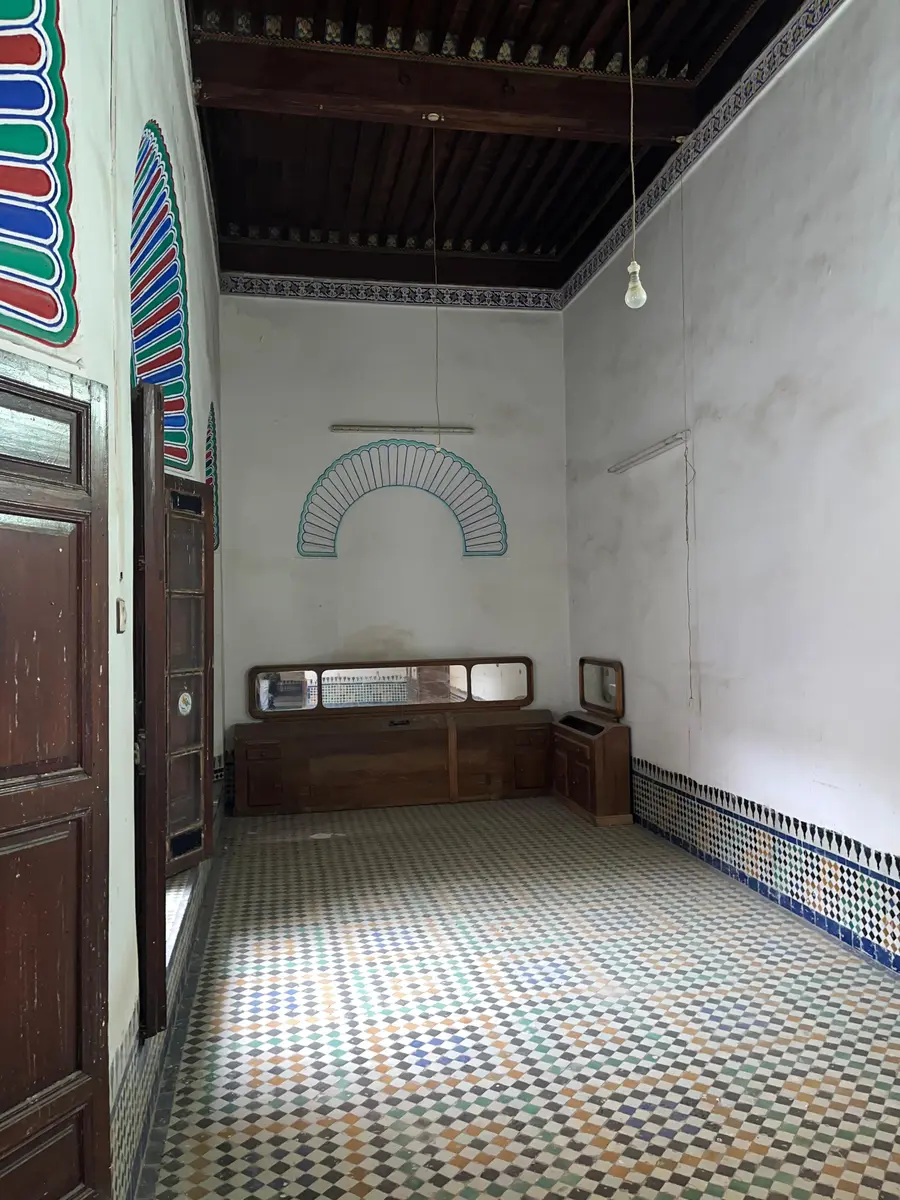 Maison 8 chambres à vendre à Batha — 6 500 000 DH - Photo 2