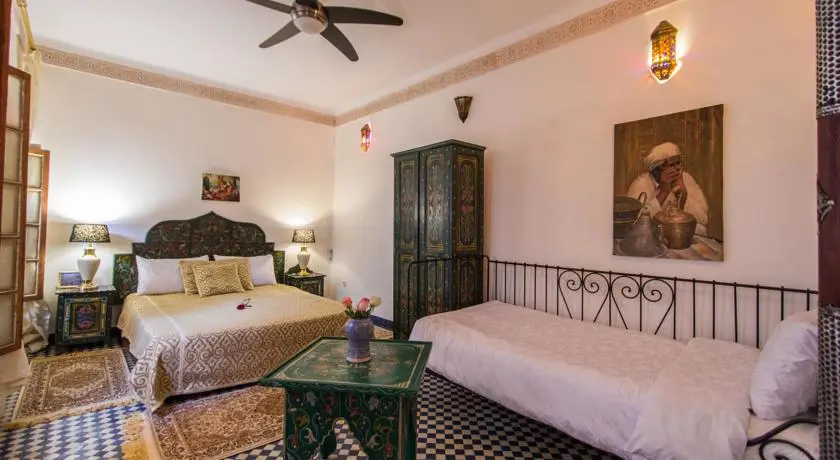 Riad 6 chambres à vendre à Fès — 2 500 000 DH - صورة 4