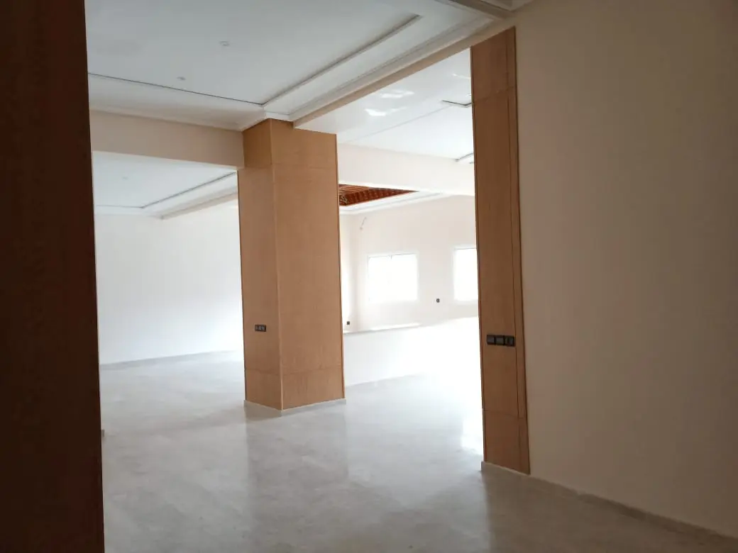 Appartement 3 chambres à vendre à Champs de Courses — 1 550 000 DH - Photo 3