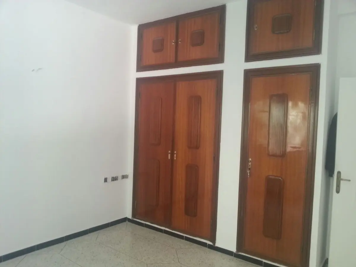 Appartement 2 chambres à vendre à Fès — 950 000 DH - صورة 5