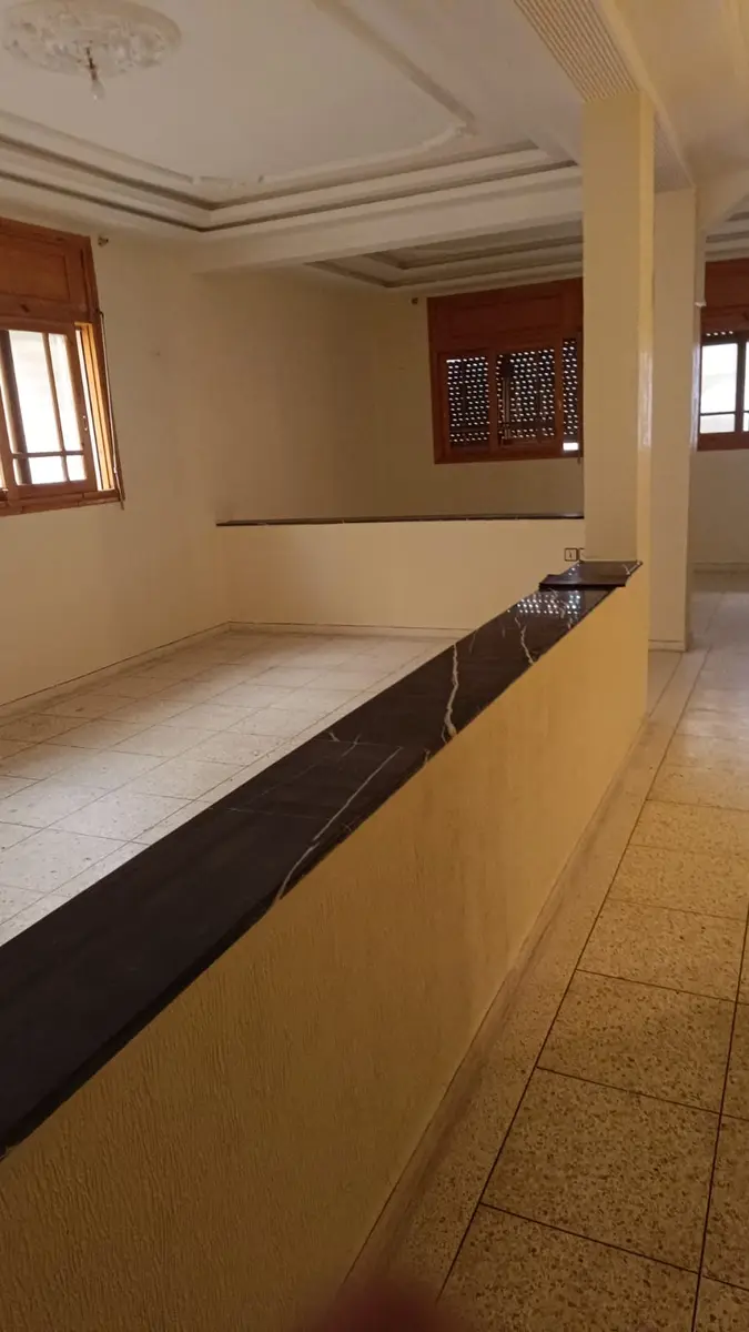 Appartement 3 chambres à vendre à Oued Fès — 560 000 DH - Photo 1
