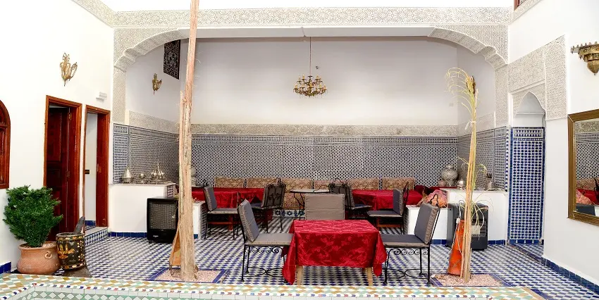 Riad 8 chambres à vendre à Fès — 5 500 000 DH - Photo 3
