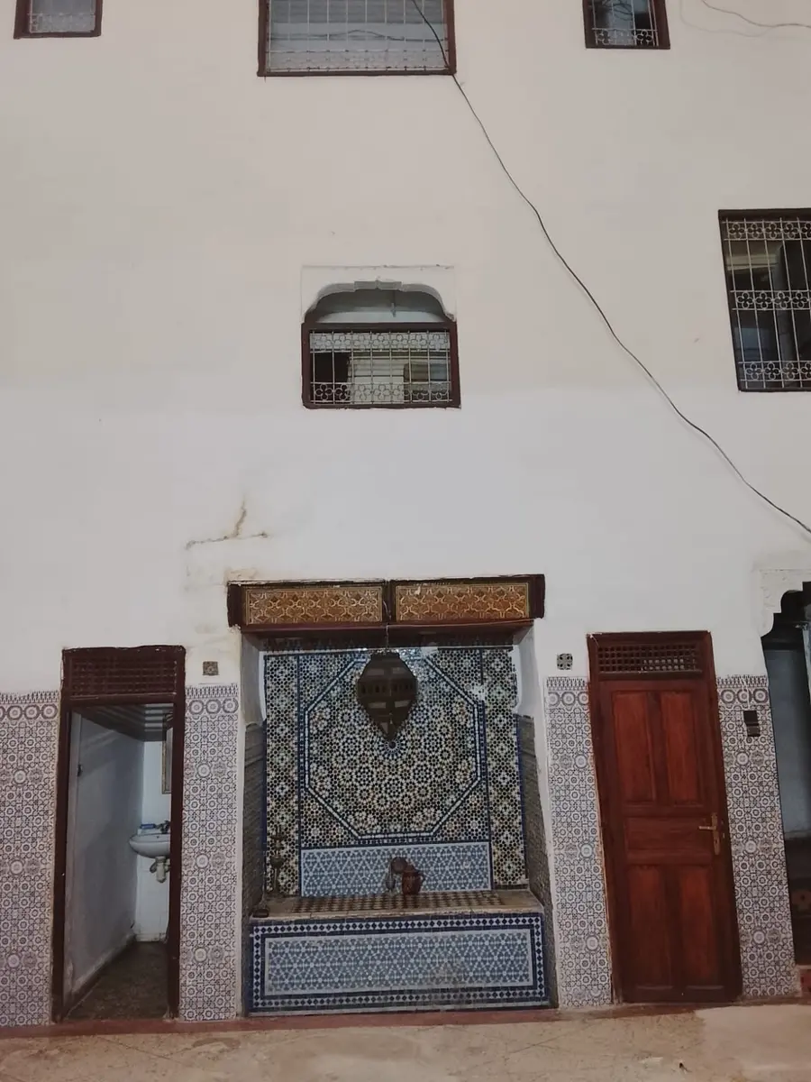 Maison 6 chambres à vendre à Qattanine — 1 400 000 DH - Photo 2