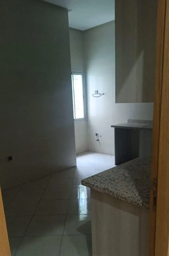 Appartement 3 chambres à vendre à Bourmana — 930 000 DH - صورة 5