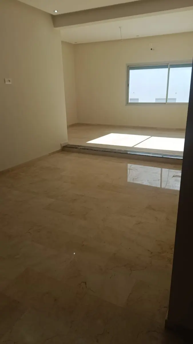 Appartement 3 chambres à vendre à Bourmana — 930 000 DH - Photo 2