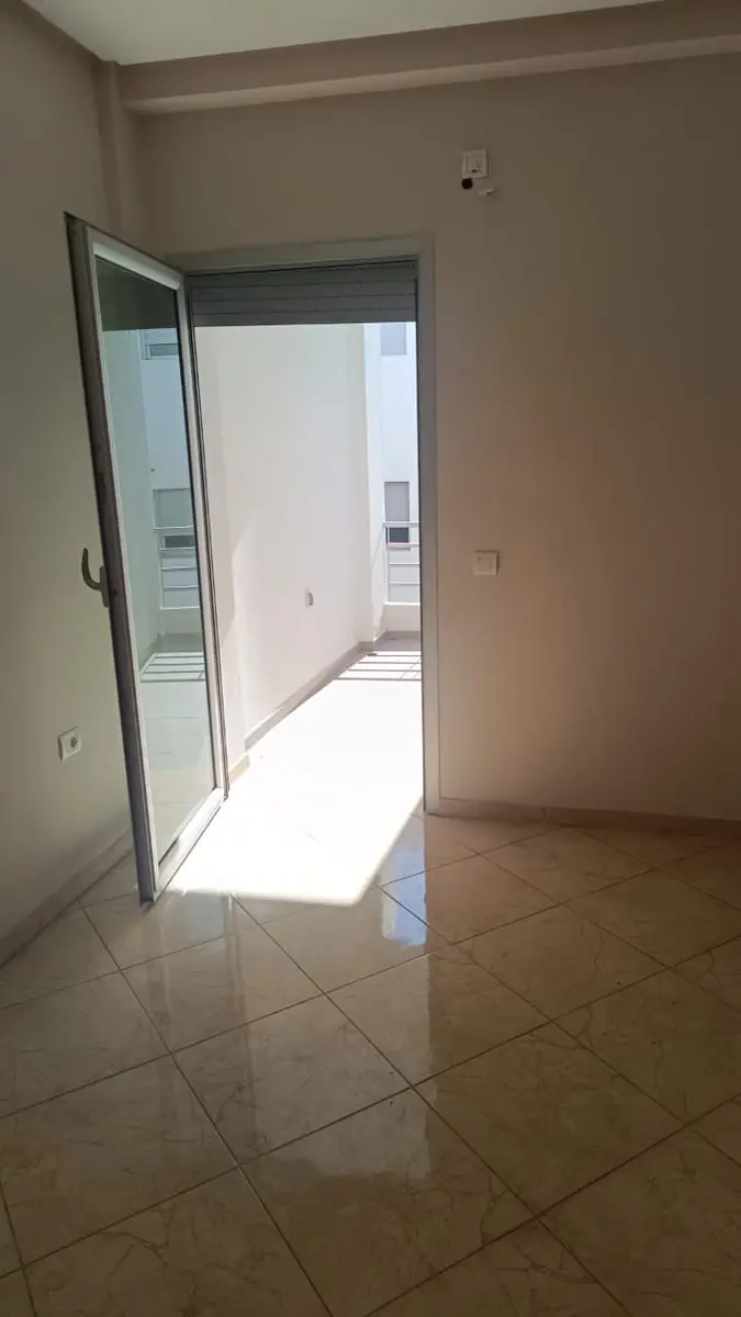 Appartement 3 chambres à vendre à Bourmana — 930 000 DH - Photo 3
