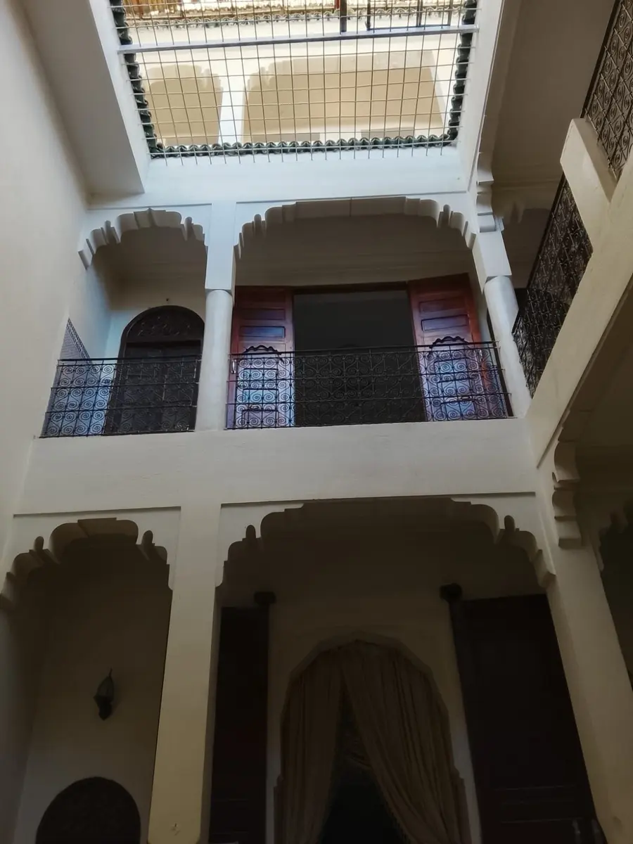 Maison 12 chambres à vendre à Bab Jdid — 1 800 000 DH - Photo 1