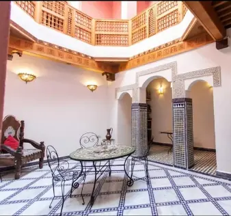 Maison d'hôtes 5 chambres à vendre à Ancienne Médina — 3 200 000 DH - Photo 1