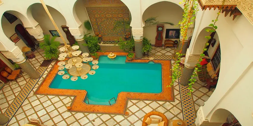 Local commercial 8 chambres à vendre à Aïn Azliten — 8 000 000 DH - Photo 15