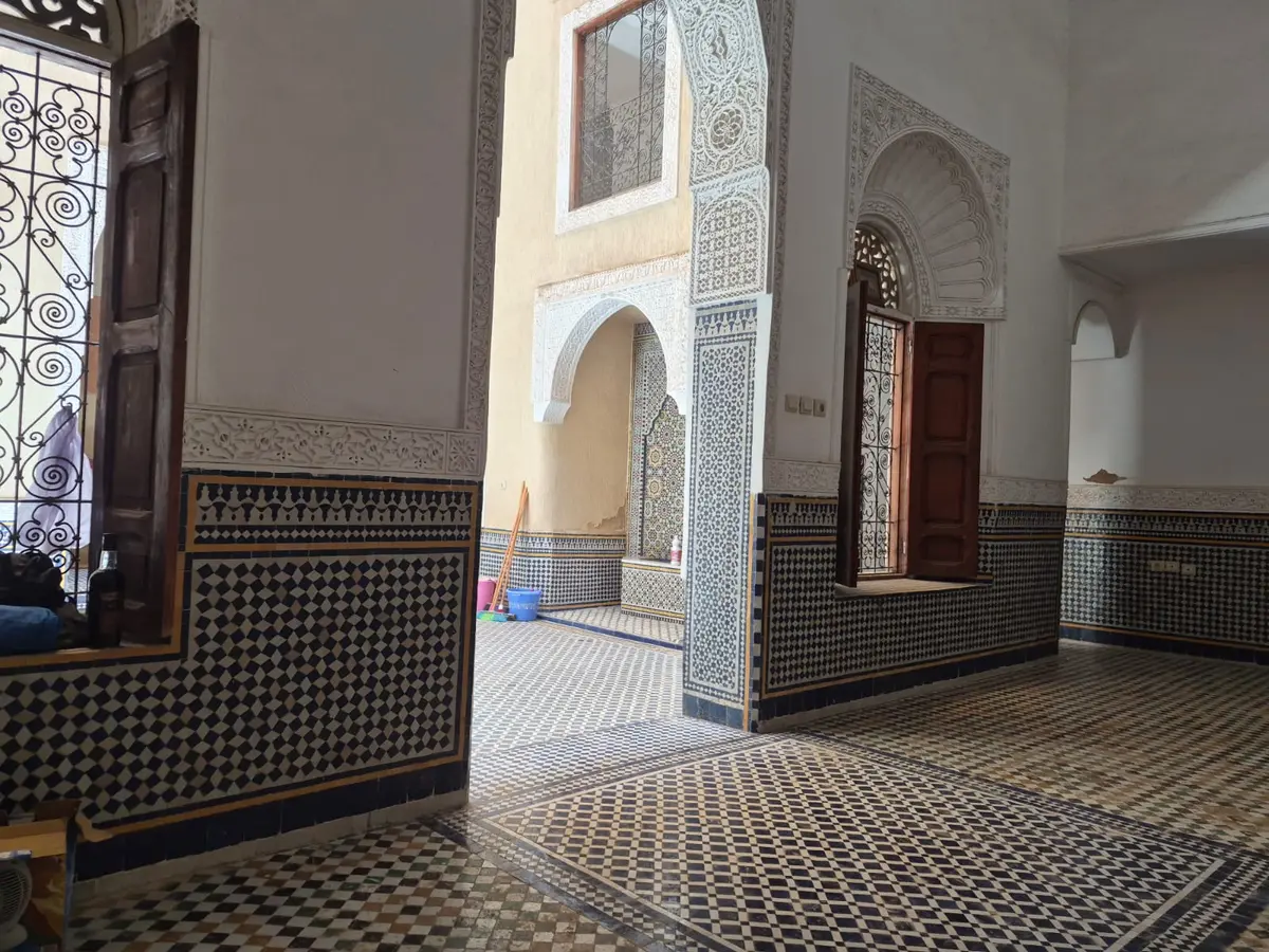 Maison 5 chambres à vendre à Batha — 2 000 000 DH - صورة 5