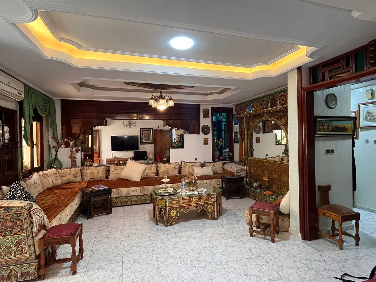 Appartement 6 chambres à louer à Avenue Mohammed V — 1 490 000 DH/mois - Photo 2