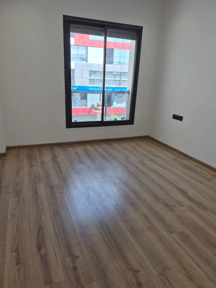 Appartement 3 chambres à vendre à Champs de Courses — 1 419 000 DH - صورة 5