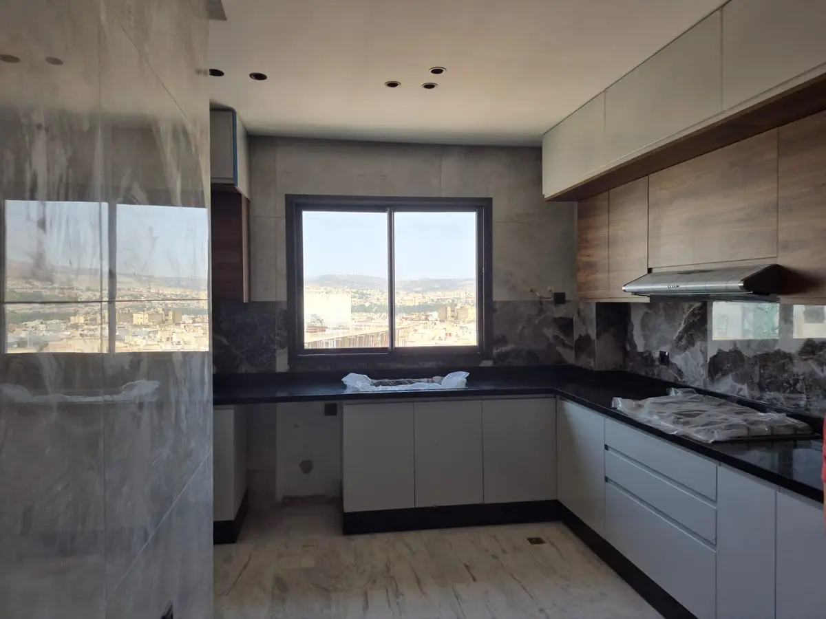 Appartement 3 chambres à vendre à Champs de Courses — 1 397 000 DH - Photo 1