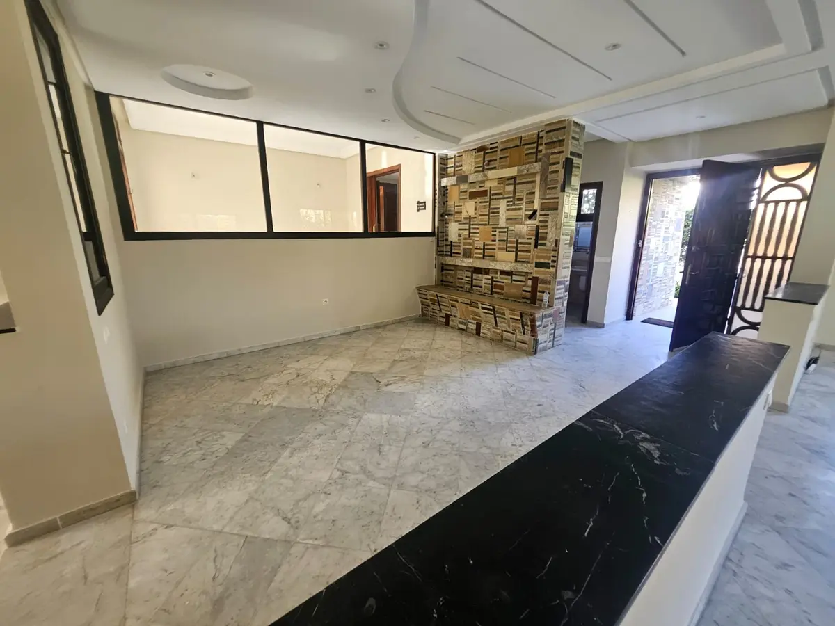 MAGNIFICENT EMPTY VILLA FOR RENT -CIL- - detail.photo 15