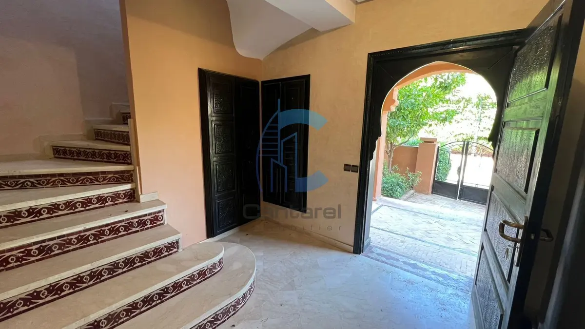 VILLA 4 CHAMBRES NON MEUBLÉE AVEC VUE PISCINE À VENDRE - ROUTE DE OUARZAZATE MARRAKECH - detail.photo 14