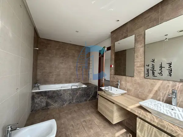 SUPERB VILLA FOR SALE IDEALLY LOCATED IN DARB - Photo 3