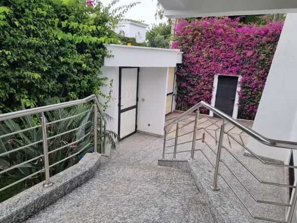 Appartement à la location dans le quartier CIL de Casablanca sur trois niveaux