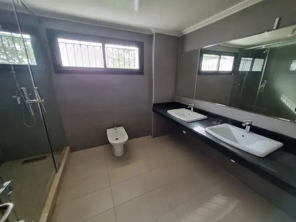Appartement à la location dans le quartier CIL de Casablanca sur trois niveaux