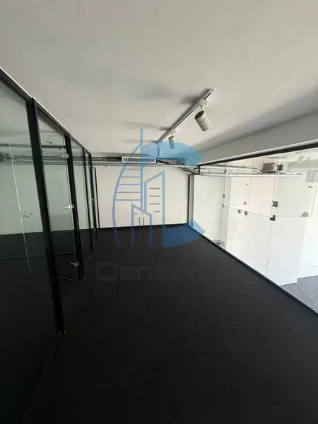Local commercial à vendre dans le quartier Gauthier à Casablanca