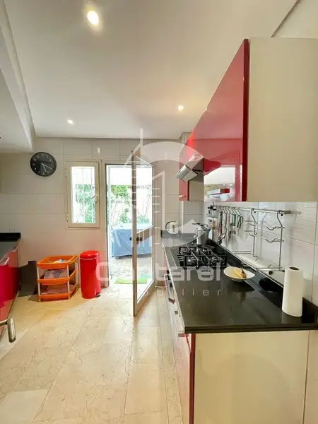 Appartement à la vente au coeur du Triangle dOr à Casablanca