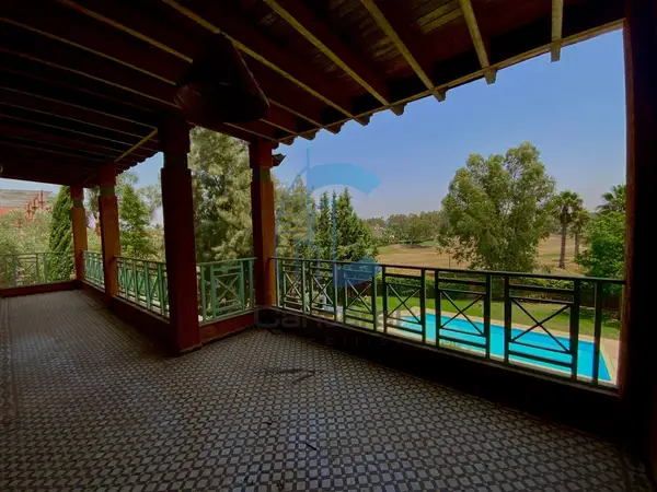 Villa à la location au Golf de Benslimane avec piscine et jardin