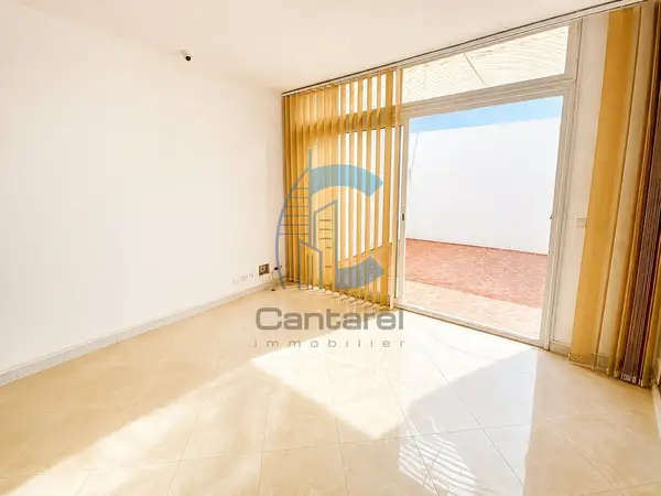 Bureau à louer à Racine Casablanca, 110 m², hall d’accueil, salle de réunion - Photo 1