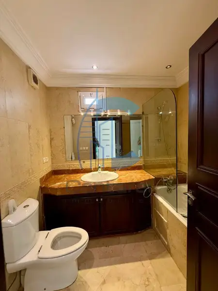 Apartment in Racine Casablanca 165 m² 3 bedrooms large terrace - Photo 5