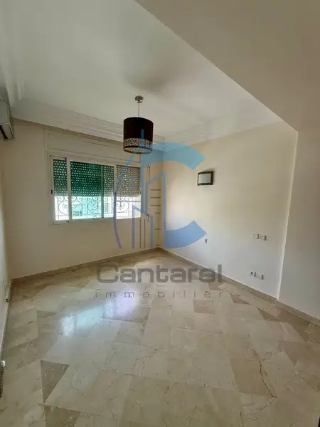Apartment in Racine Casablanca 165 m² 3 bedrooms large terrace - Photo 6