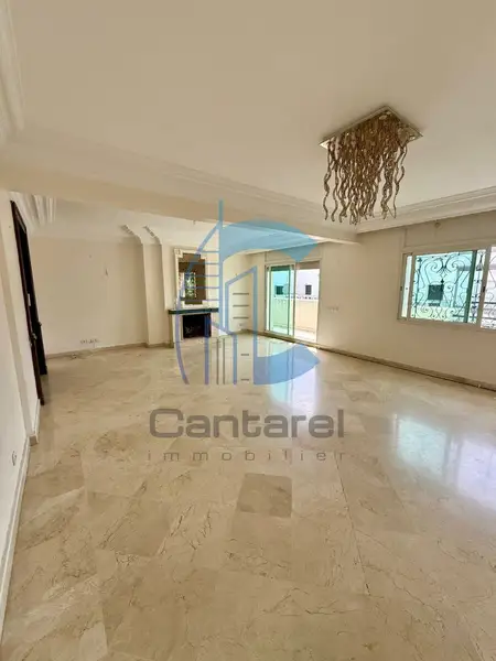 Apartment in Racine Casablanca 165 m² 3 bedrooms large terrace - Photo 9