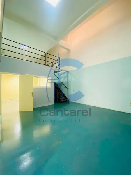 Bureau à vendre à CIL Casablanca, 263 m² avec sous-pente de 127 m² - Photo 4