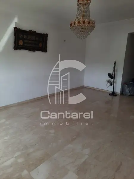 Appartement spacieux 140 m2 à La Gironde 3 chambres 2 salles de bain garage - Photo 2