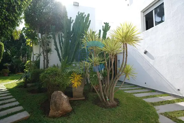 Villa de luxe à Ain Diab, 3 chambres, piscine et jardin - Photo 5