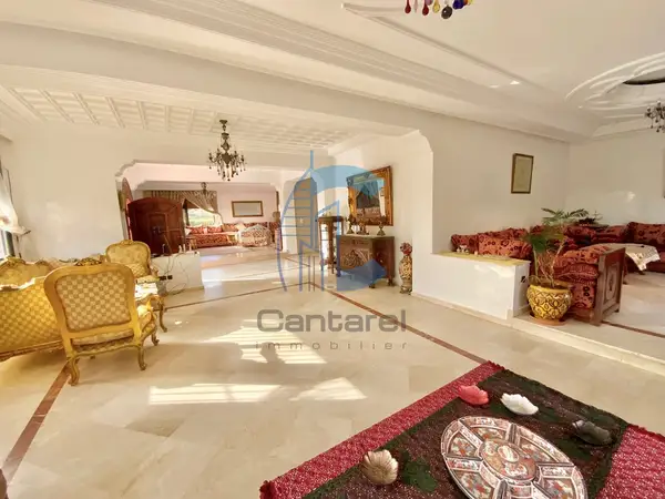 Villa spacieuse à Mohammedia Al Aalia, 560 m², 5 chambres, jardin - Photo 19