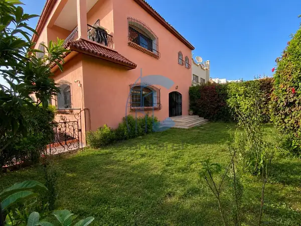 Villa spacieuse à Mohammedia Al Aalia, 560 m², 5 chambres, jardin - Photo 8