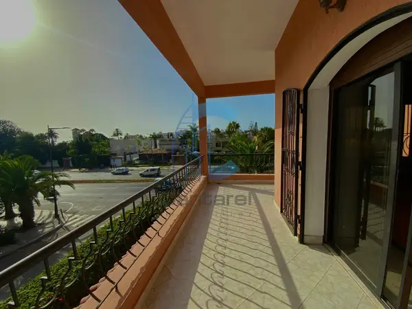 Villa spacieuse à Mohammedia Al Aalia, 560 m², 5 chambres, jardin - Photo 15
