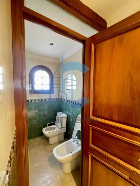 Villa à louer Casablanca Oasis 4 chambres, piscine, jardin et balcon - Photo 23